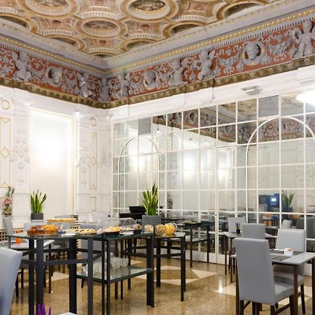 Hotel Traiano Róma Kültér fotó