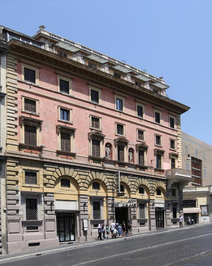 Hotel Traiano Róma Kültér fotó