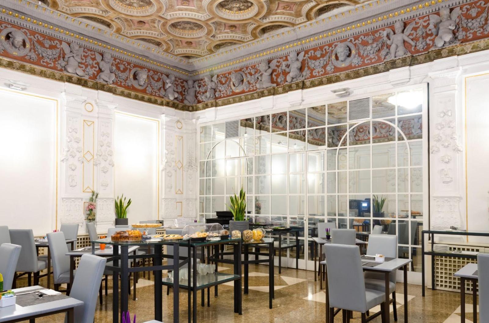 Hotel Traiano Róma Kültér fotó