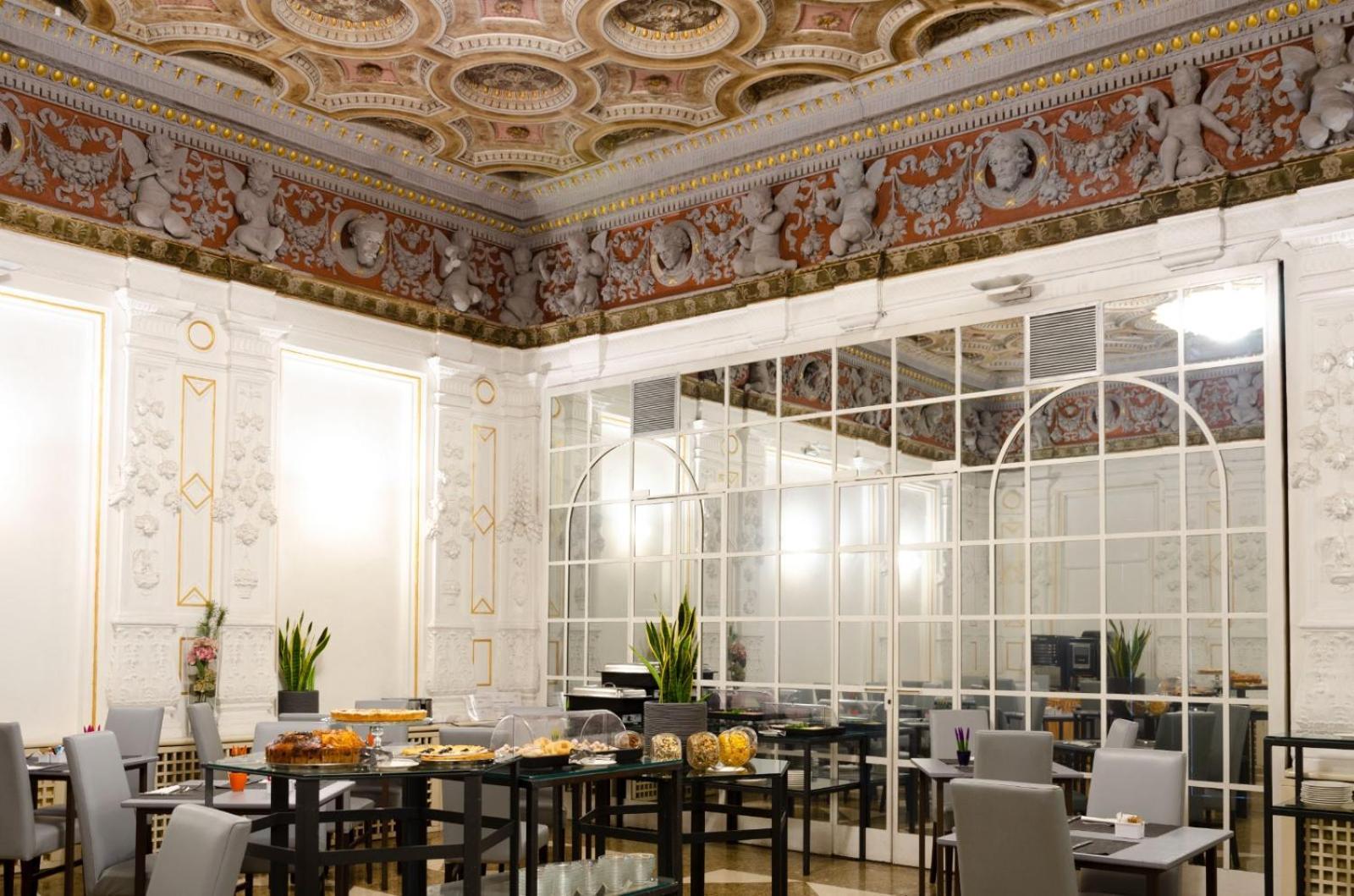 Hotel Traiano Róma Kültér fotó